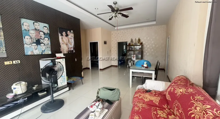 For rent and for sale 3 bedrooms house in Bang Lamung, Chonburi