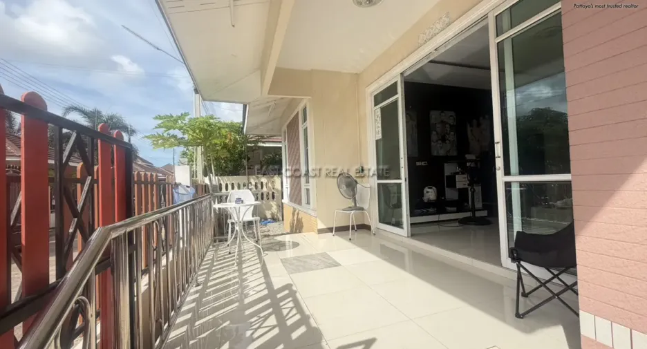 For rent and for sale 3 bedrooms house in Bang Lamung, Chonburi