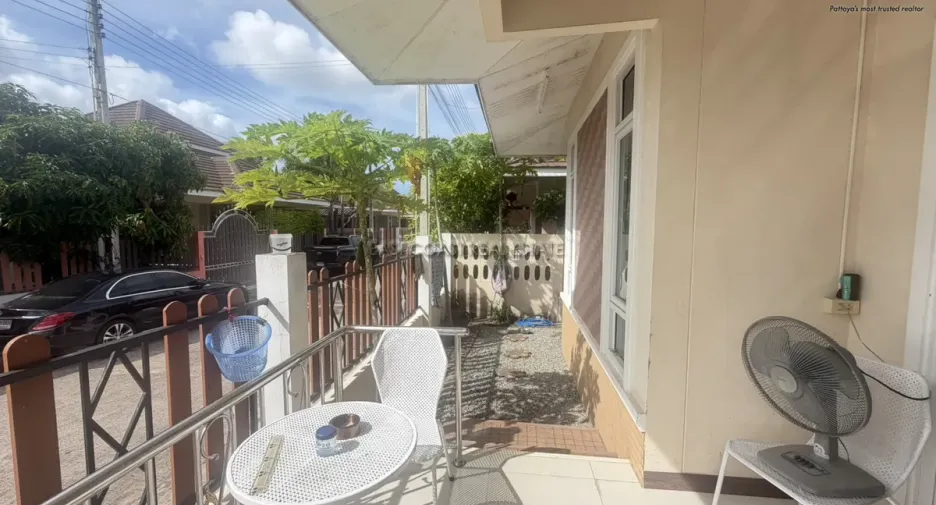 For rent and for sale 3 bedrooms house in Bang Lamung, Chonburi