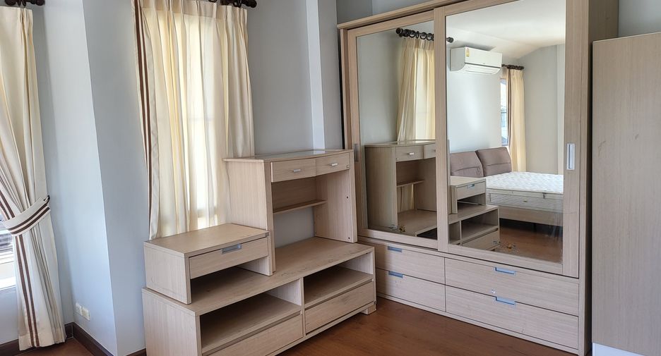 For sale 3 bedrooms house in San Sai, Chiang Mai