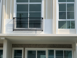 For rent 3 ベッドルーム townhouse in Prawet, Bangkok