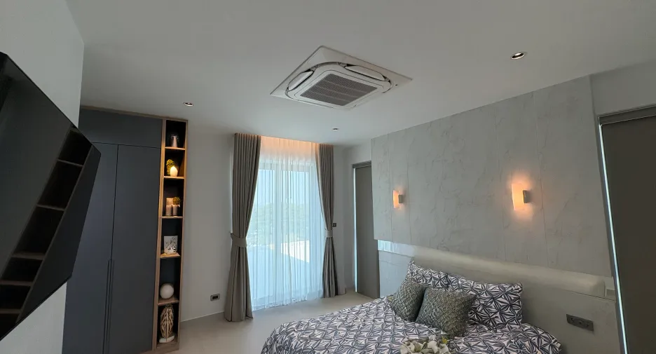 For sale and for rent 5 bedrooms villa in Bang Lamung, Chonburi