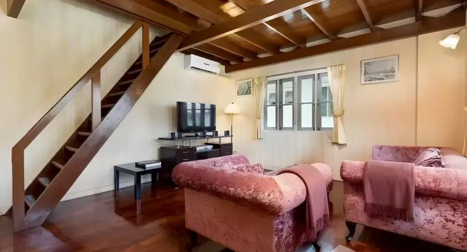 For rent and for sale 5 bedrooms house in Bang Yai, Nonthaburi