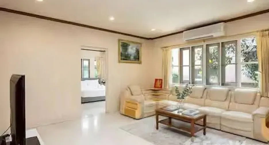 For rent and for sale 5 bedrooms house in Bang Yai, Nonthaburi