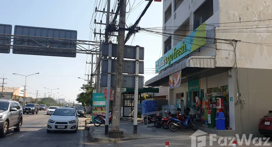 Gewerbefläche zum Kauf und zur Miete mit 10 Zimmer in Mueang Phitsanulok, Phitsanulok