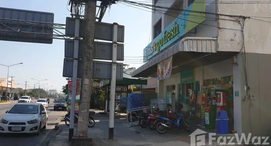 Gewerbefläche zum Kauf und zur Miete mit 10 Zimmer in Mueang Phitsanulok, Phitsanulok