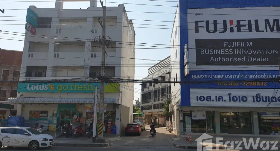 Gewerbefläche zum Kauf und zur Miete mit 10 Zimmer in Mueang Phitsanulok, Phitsanulok
