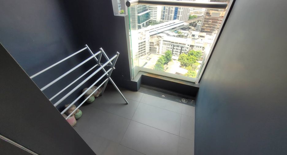 For rent and for sale 1 bed condo in Khlong Toei, Bangkok