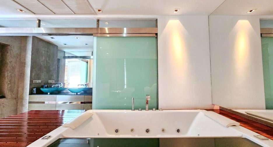 Wohnung zur Miete mit 1 Zimmer in Khlong Toei, Bangkok