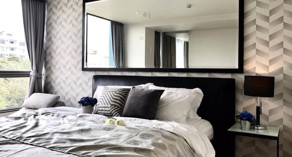 For rent and for sale 2 bedrooms condo in Watthana, Bangkok