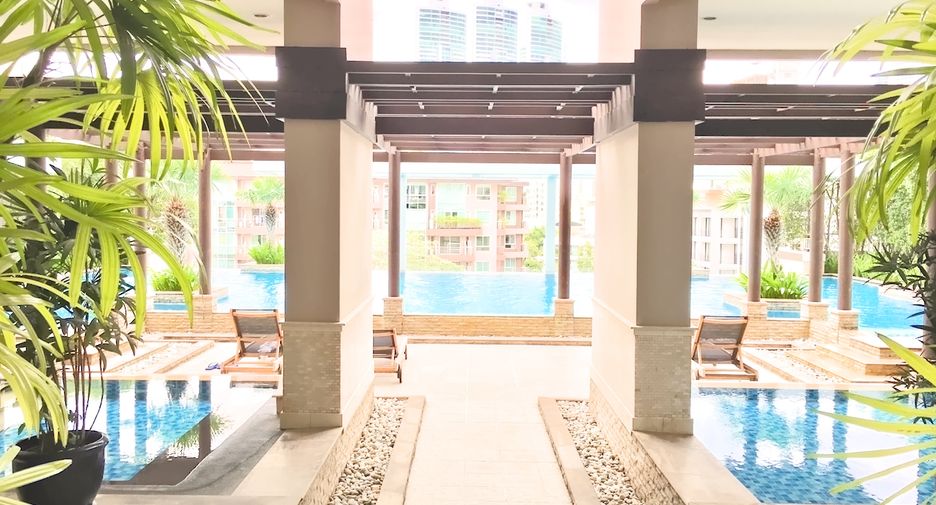 For rent 1 bed condo in Khlong Toei, Bangkok