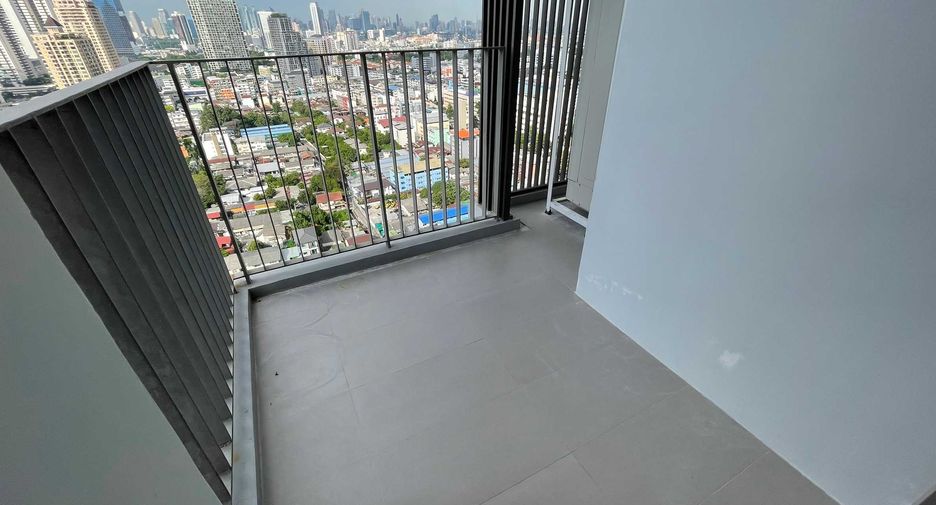 For rent 2 bedrooms condo in Sathon, Bangkok