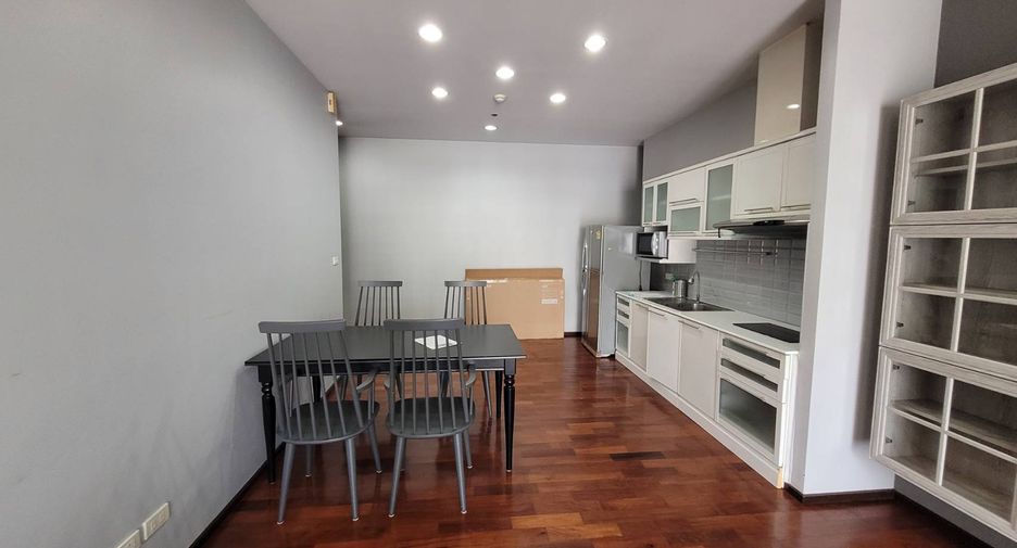 For rent 1 bed condo in Watthana, Bangkok