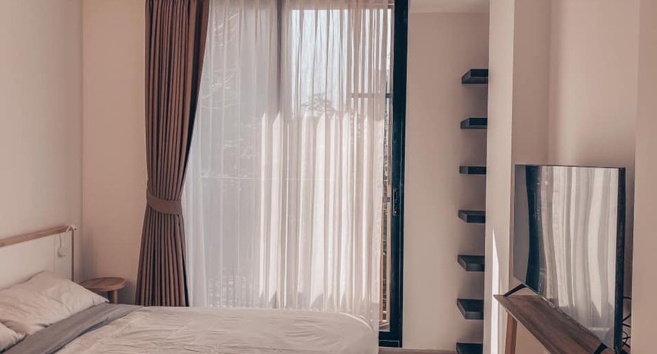 For rent 2 bedrooms condo in Khlong Toei, Bangkok