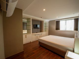 For rent and for sale 3 bedrooms condo in Khlong Toei, Bangkok