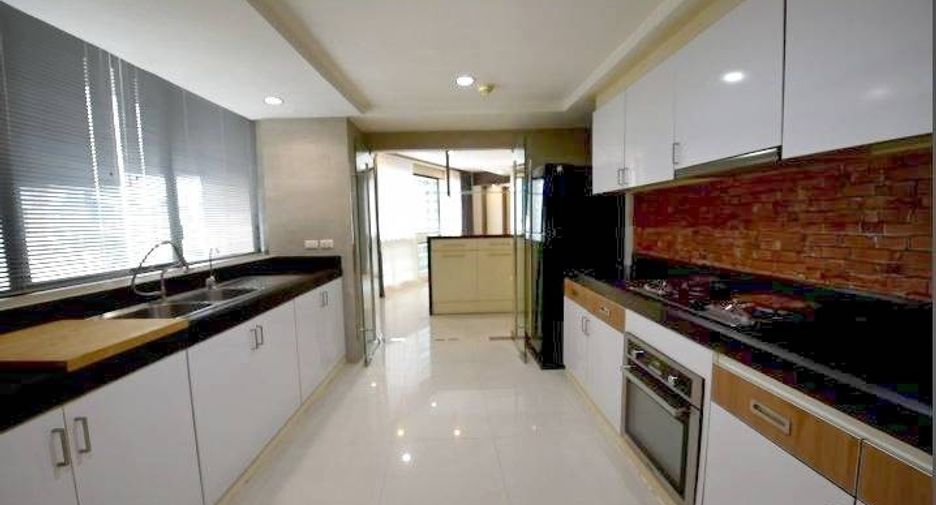 For rent and for sale 3 bedrooms condo in Khlong Toei, Bangkok