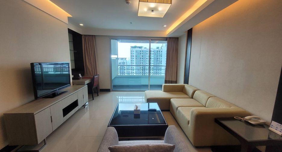 Wohnung zur Miete mit 3 Zimmer in Khlong Toei, Bangkok