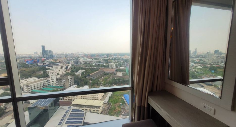 Wohnung zur Miete mit 3 Zimmer in Khlong Toei, Bangkok