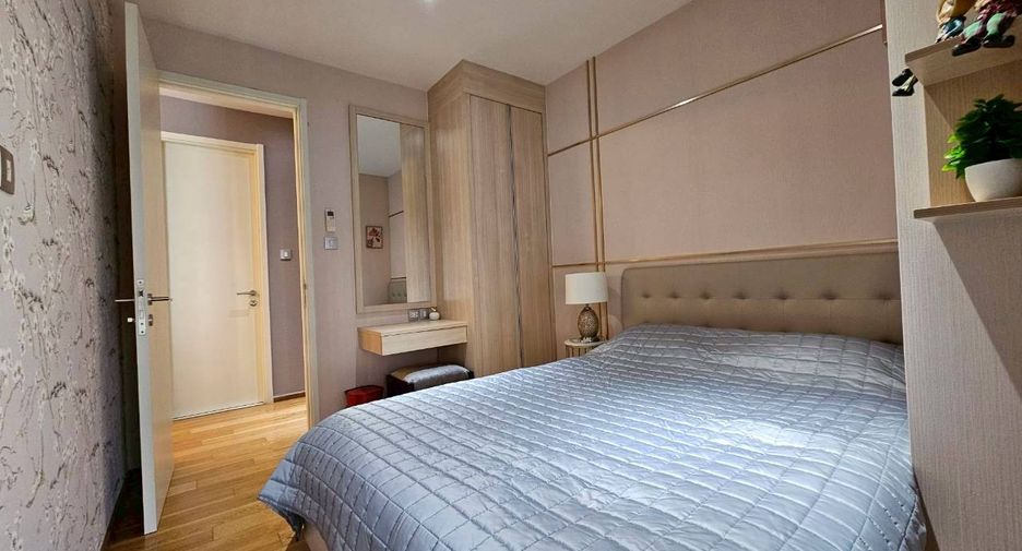 For rent 2 ベッドルーム condo in Watthana, Bangkok