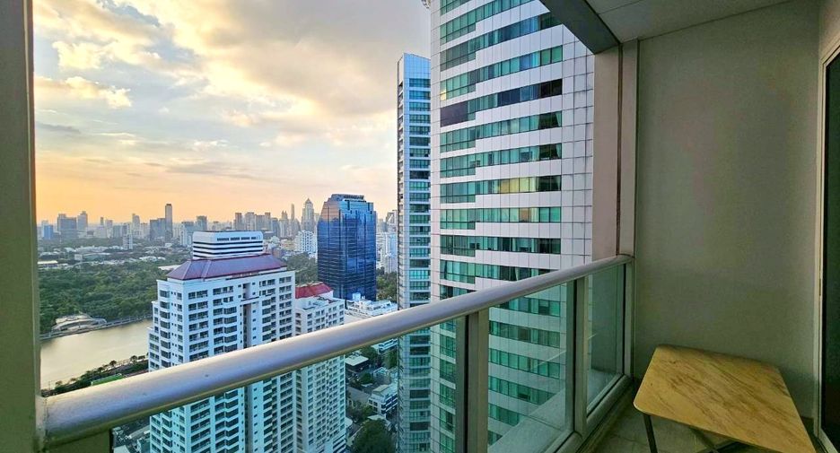 Condo en alquiler de 2 habitaciones en Khlong Toei, Bangkok