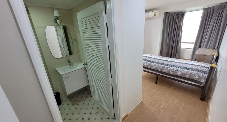 For rent 3 ベッドルーム condo in Watthana, Bangkok
