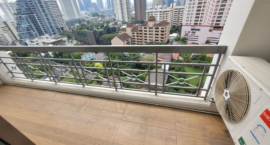 For rent 3 ベッドルーム condo in Watthana, Bangkok