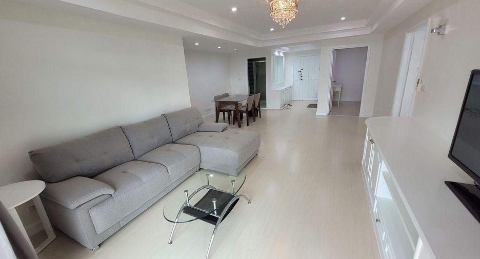 For rent 3 ベッドルーム condo in Watthana, Bangkok