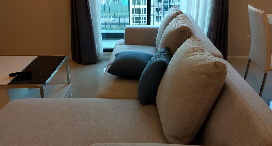 ให้เช่า 2 ห้องนอน คอนโด ใน วัฒนา, กรุงเทพฯ