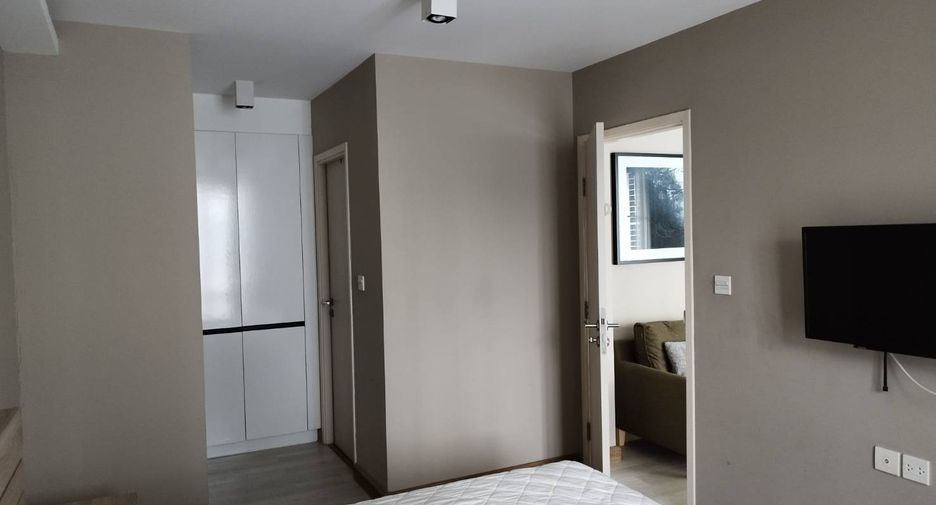 For rent and for sale 2 bedrooms condo in Watthana, Bangkok