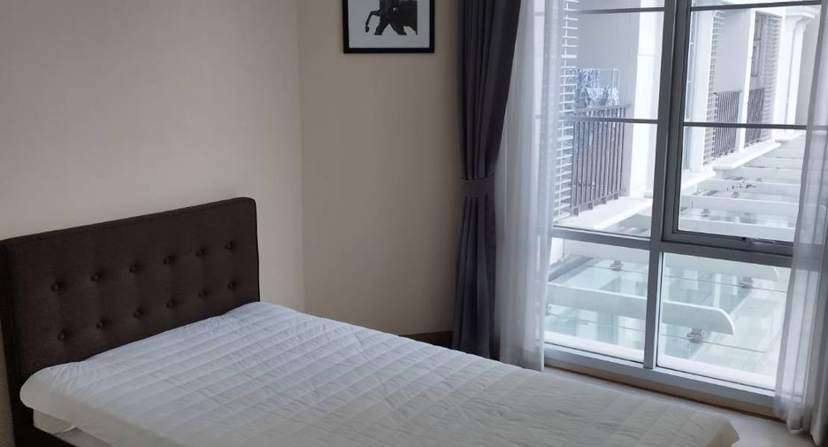 For rent and for sale 2 bedrooms condo in Watthana, Bangkok