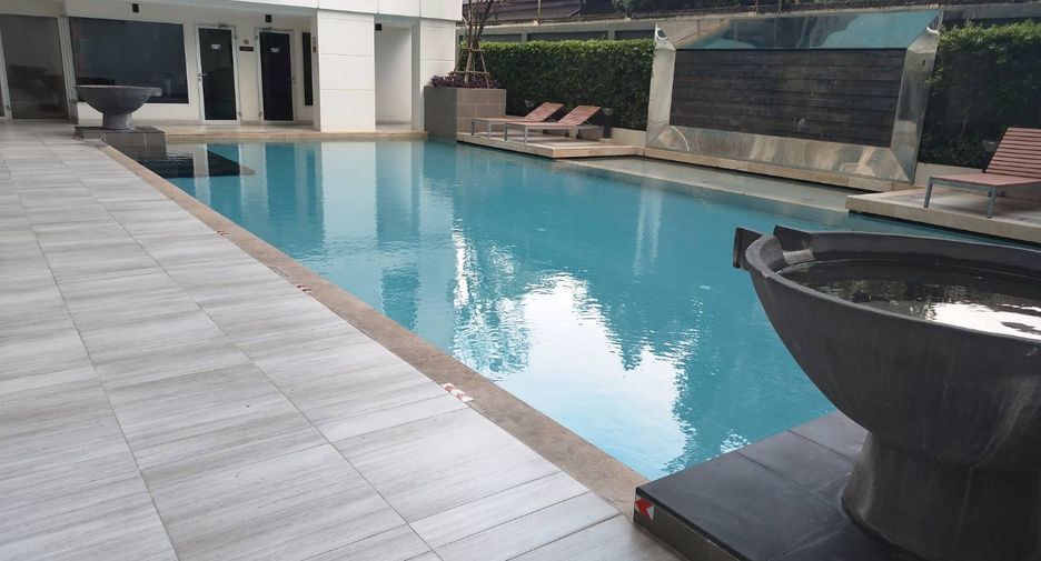 For rent and for sale 2 bedrooms condo in Watthana, Bangkok
