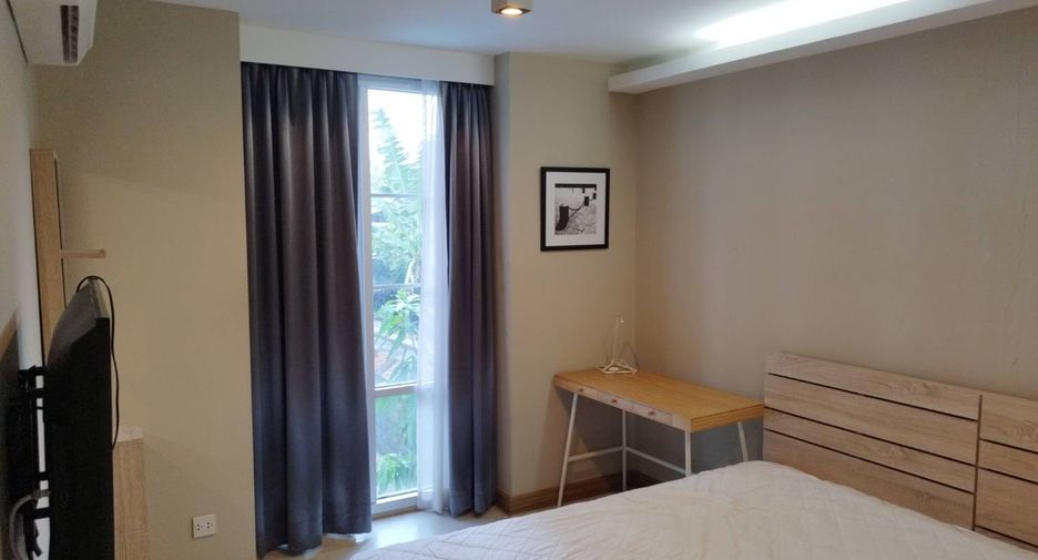 For rent and for sale 2 bedrooms condo in Watthana, Bangkok