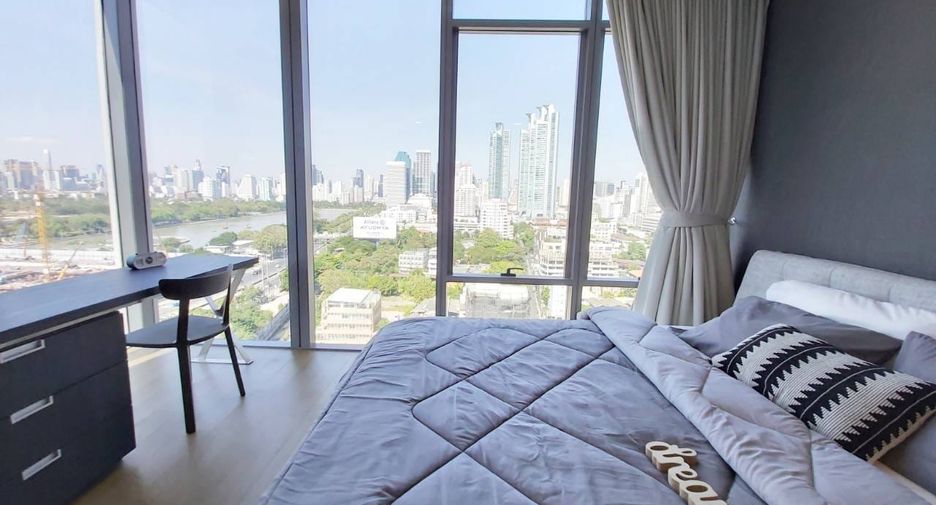 For rent 2 bedrooms condo in Khlong Toei, Bangkok