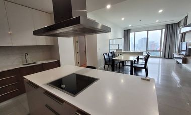 For rent 2 bedrooms condo in Pathum Wan, Bangkok