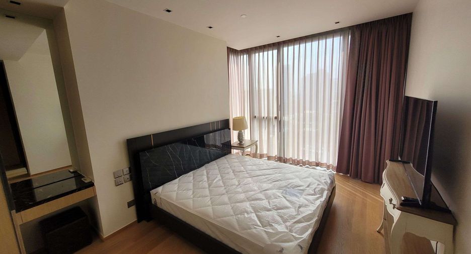 For rent 2 bedrooms condo in Khlong Toei, Bangkok