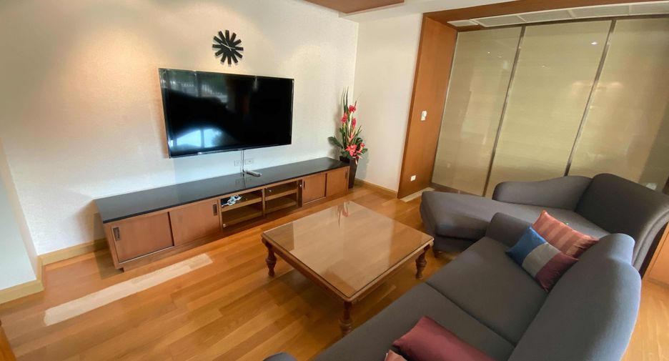 Wohnung zur Miete mit 3 Zimmer in Watthana, Bangkok