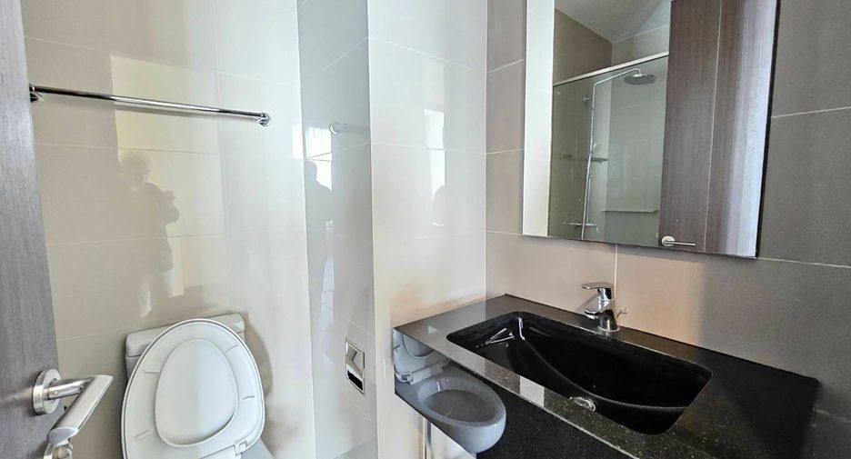 Wohnung zur Miete und zum Kauf mit 2 Zimmer in Khlong Toei, Bangkok