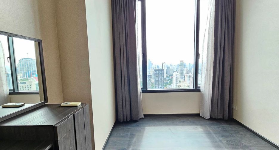 Wohnung zur Miete und zum Kauf mit 2 Zimmer in Khlong Toei, Bangkok