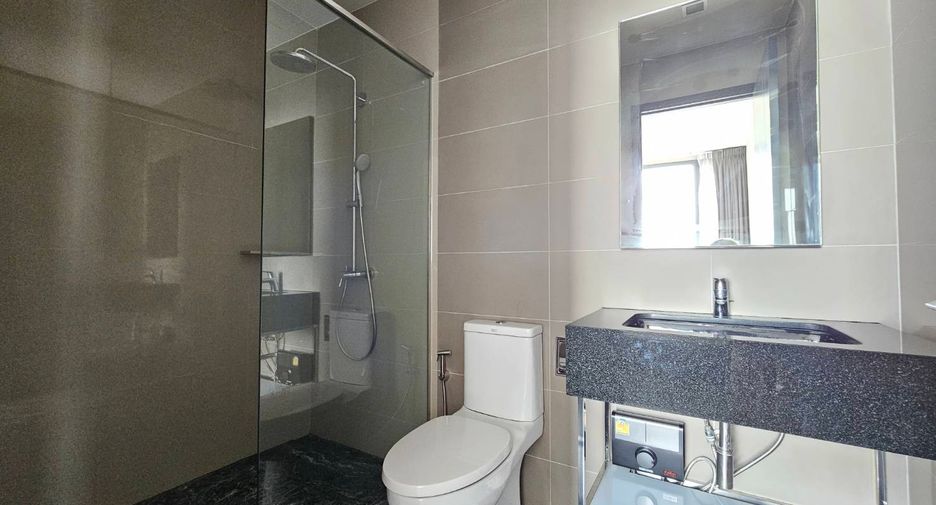 Wohnung zur Miete und zum Kauf mit 2 Zimmer in Khlong Toei, Bangkok