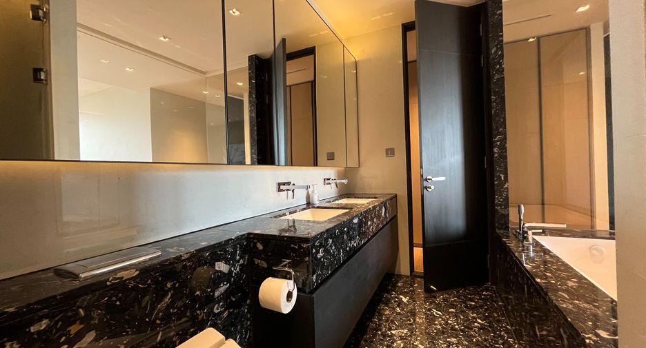 Wohnung zur Miete und zum Kauf mit 2 Zimmer in Khlong Toei, Bangkok