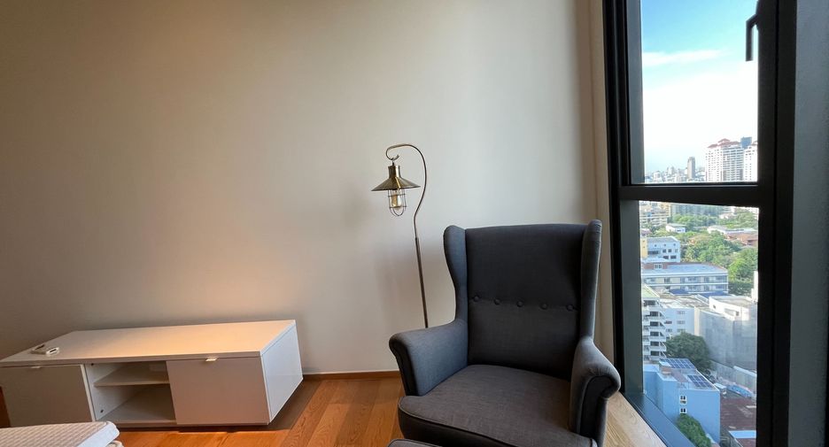 Wohnung zur Miete und zum Kauf mit 2 Zimmer in Khlong Toei, Bangkok