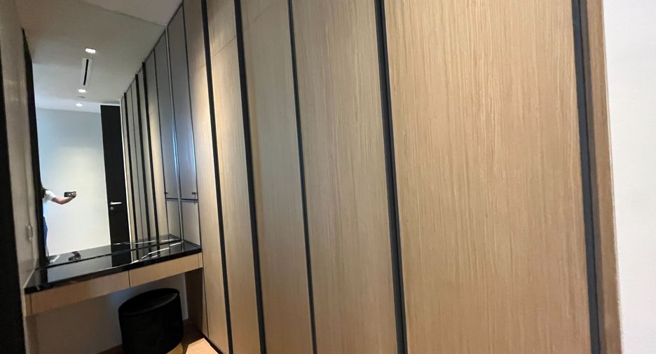 Wohnung zur Miete und zum Kauf mit 2 Zimmer in Khlong Toei, Bangkok