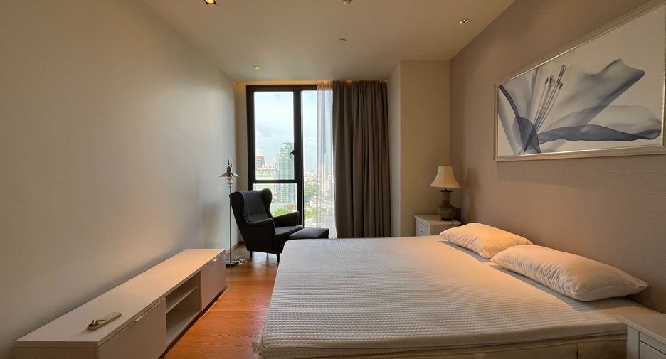 Wohnung zur Miete und zum Kauf mit 2 Zimmer in Khlong Toei, Bangkok