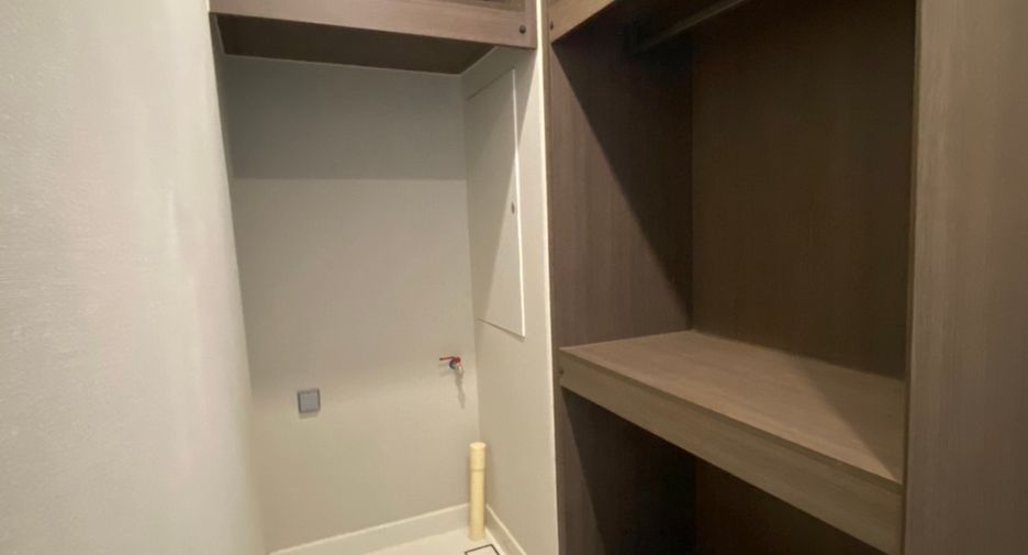 Wohnung zur Miete und zum Kauf mit 2 Zimmer in Khlong Toei, Bangkok
