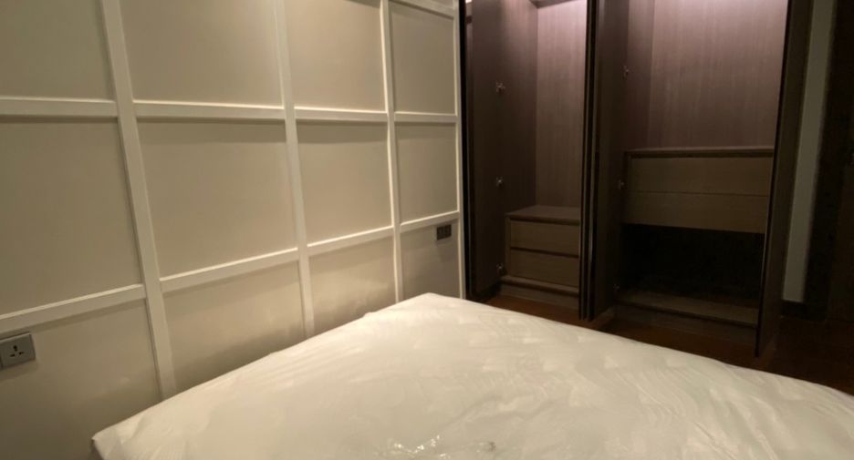 Wohnung zur Miete und zum Kauf mit 2 Zimmer in Khlong Toei, Bangkok