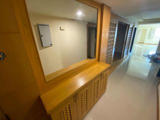 For rent 4 bedrooms condo in Watthana, Bangkok