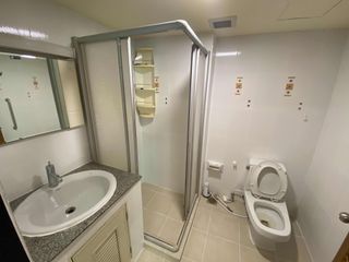 For rent 4 bedrooms condo in Watthana, Bangkok