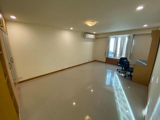 For rent 4 bedrooms condo in Watthana, Bangkok