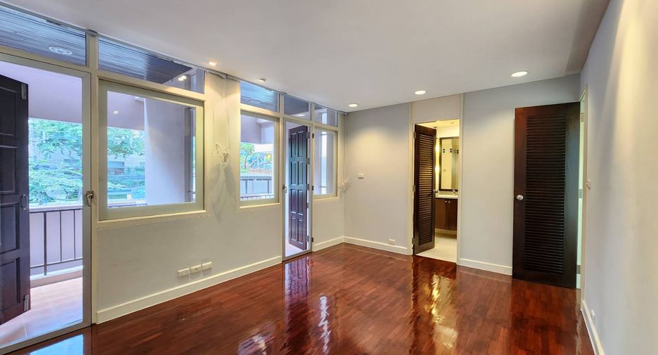 Wohnung zur Miete mit 3 Zimmer in Pathum Wan, Bangkok
