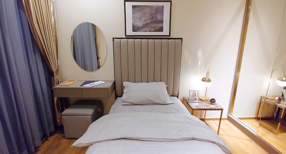 For rent 2 bedrooms condo in Khlong Toei, Bangkok